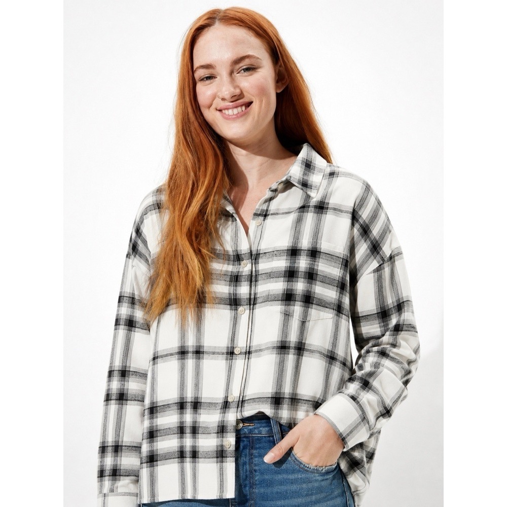 NWT American Eagle Black White Plaid Flannel Shirt Oversized Fit M Medium